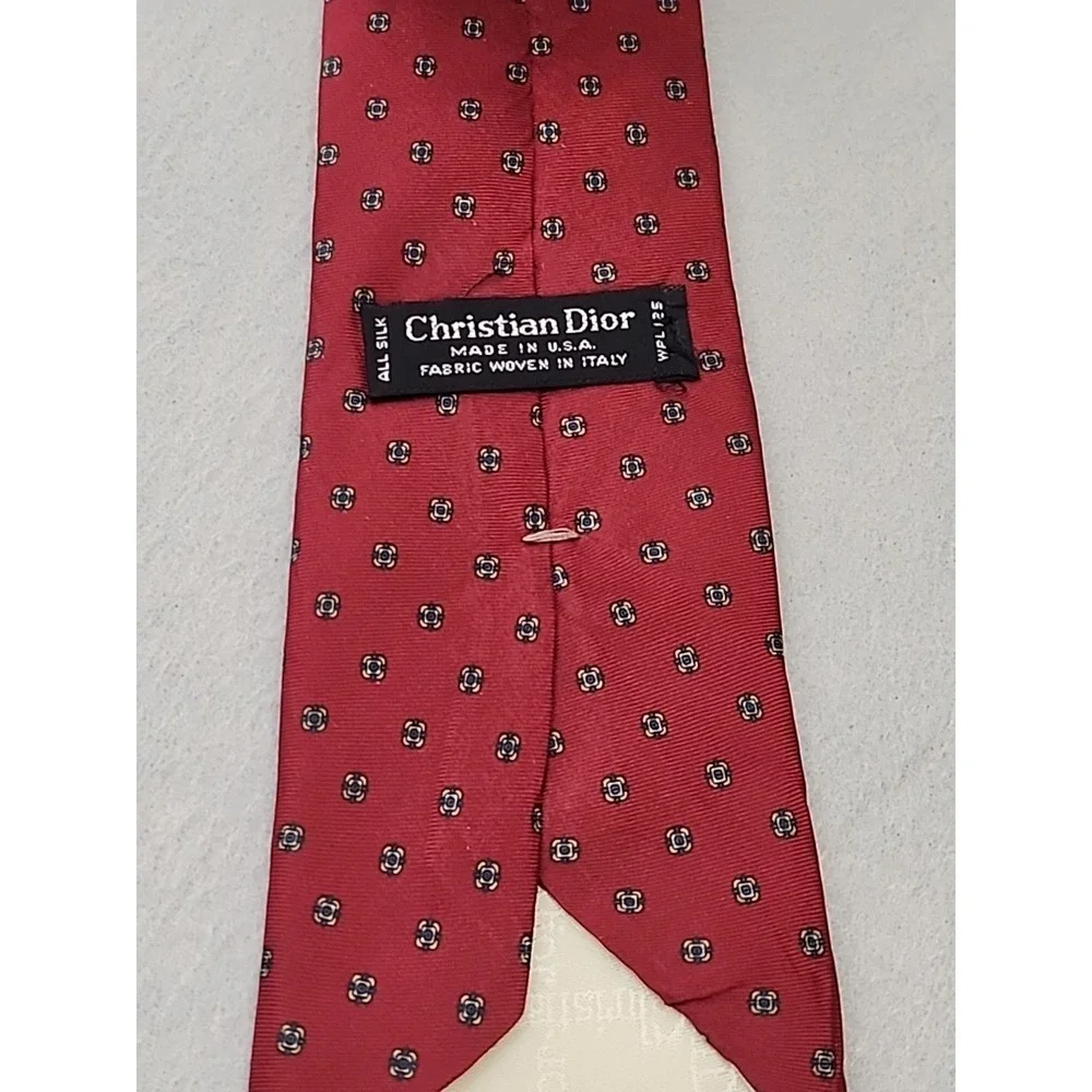 Vintage Christian Dior Silk Men's Tie Necktie Red Made in USA Italy -‎ EUC